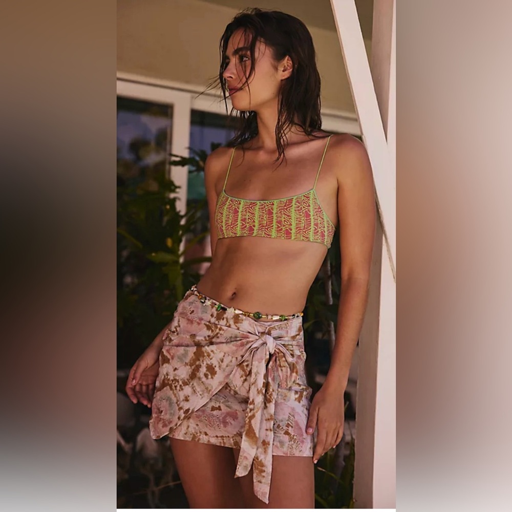 Free People Sweet As Beach Linen Wrap Mini Skirt size 8 NWT